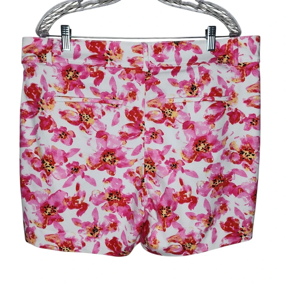 Isaac Mizrahi New York Pink Floral‎ Cotton Blend Stretch Shorts Womens Size 16